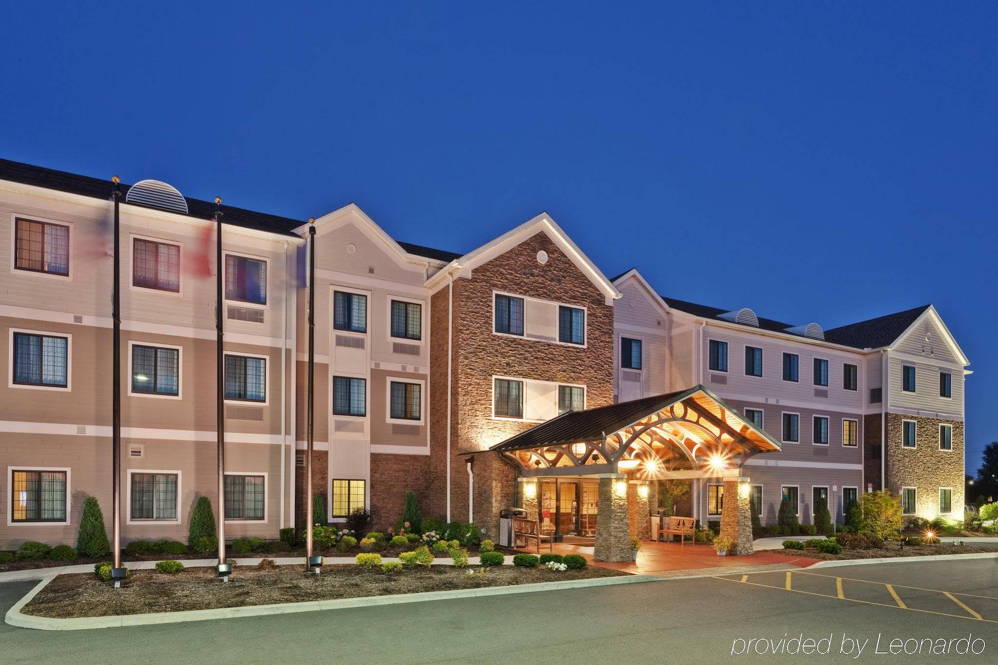 Hawthorn Suites By Wyndham Williamsville Buffalo Airport Eksteriør billede